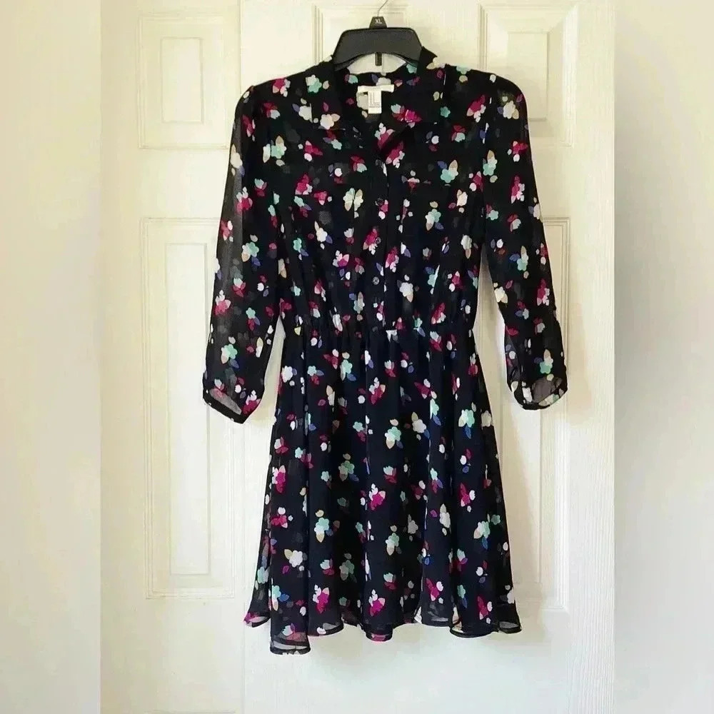 I LOVE ME BLACK FLORAL SHEER 1/2 Button  3/4 Sleeve Mini Shirt Dress Size Small